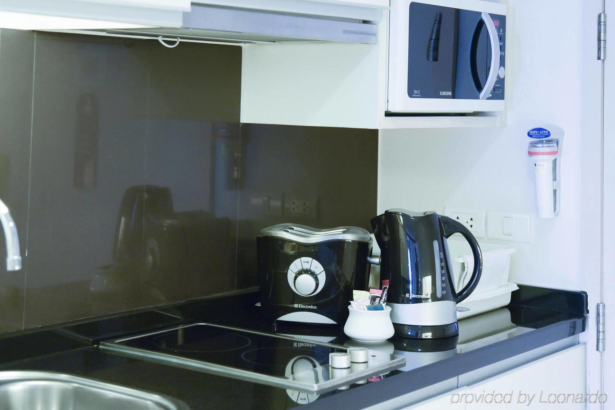 Aparthotel Citadines Sukhumvit 23 Bangkok Esterno foto
