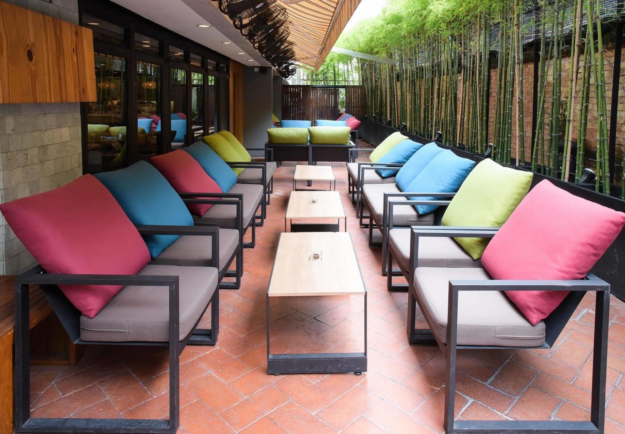 Aparthotel Citadines Sukhumvit 23 Bangkok Esterno foto